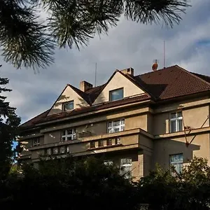 Vila Flora Hostel Prag